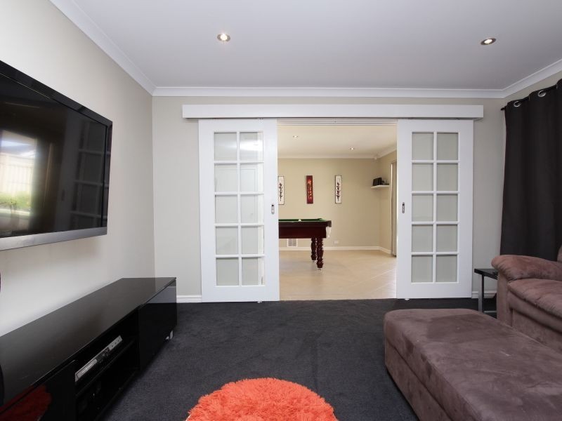 1 Admiralty Road, Canning Vale WA 6155