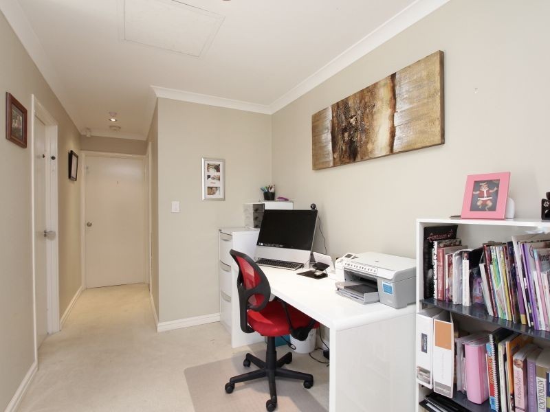 1 Admiralty Road, Canning Vale WA 6155