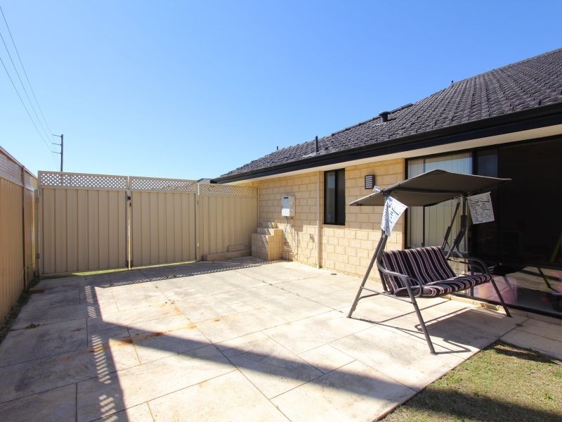 1 Admiralty Road, Canning Vale WA 6155