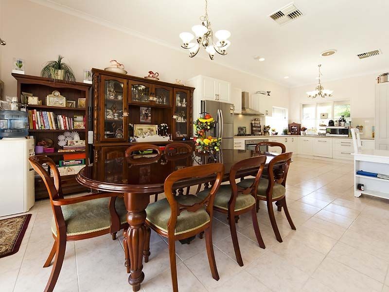 6 Helm Street, Maddington WA 6109