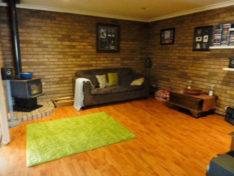 12 Chale Street, Gosnells WA 6110