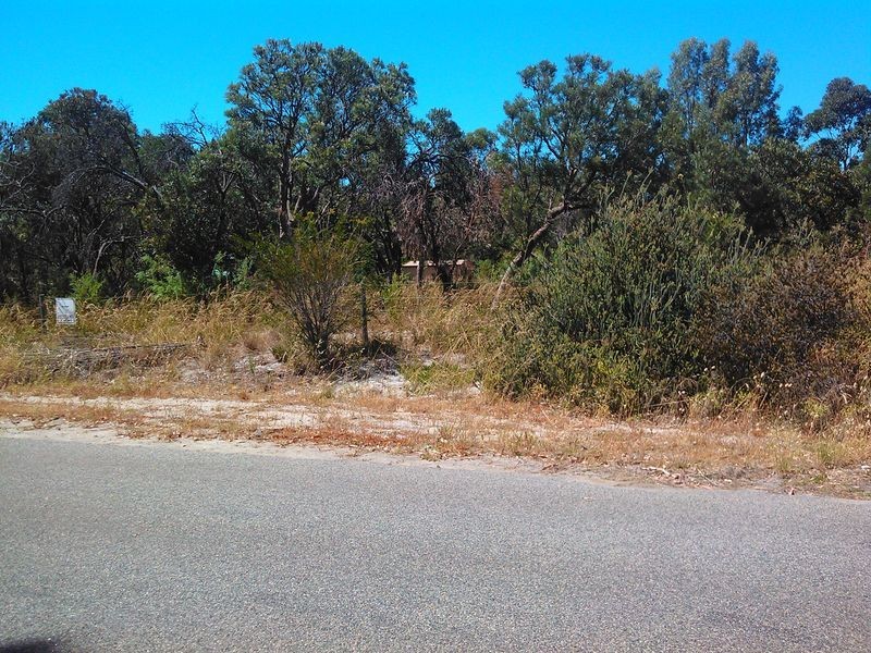 74 Oxley Road, Forrestdale WA 6112