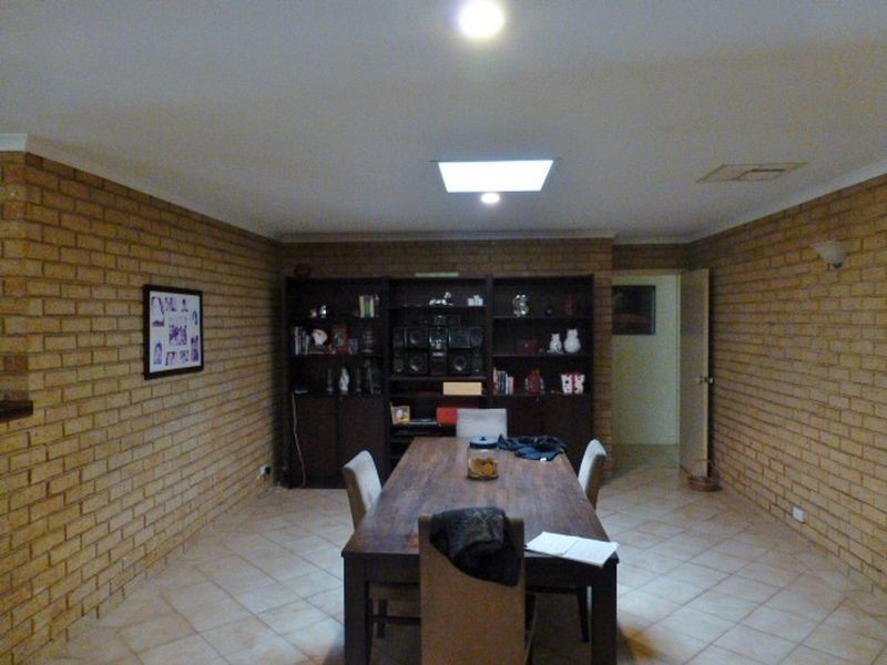 142 Station Street, Martin WA 6110
