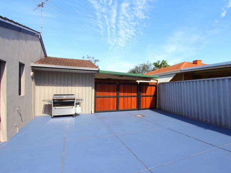 101 Shillington Way, Thornlie WA 6108