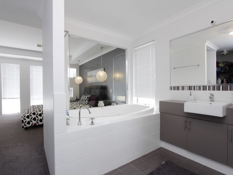 18 Millewa Road, Southern River WA 6110