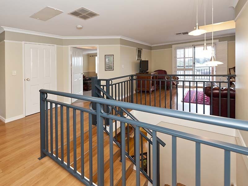 27 Rufford Lane, Canning Vale WA 6155