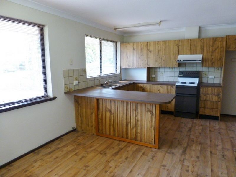 13 Marden Road, Thornlie WA 6108