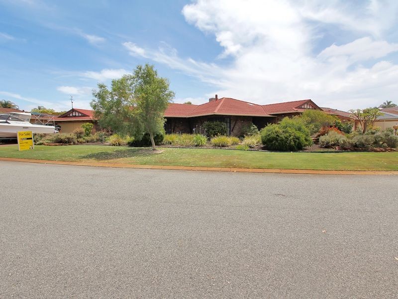 4 Gallant Court, Thornlie WA 6108