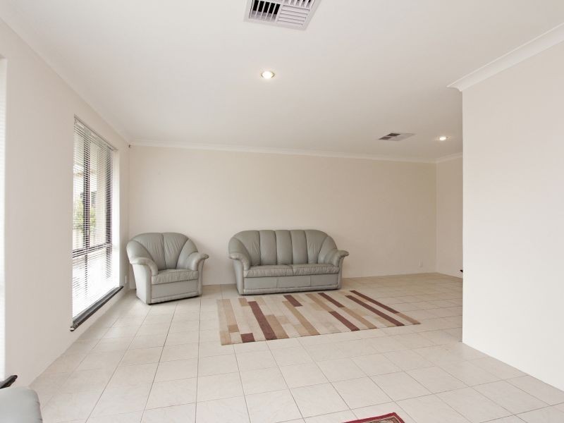 7 Greenhood Court, Gosnells WA 6110