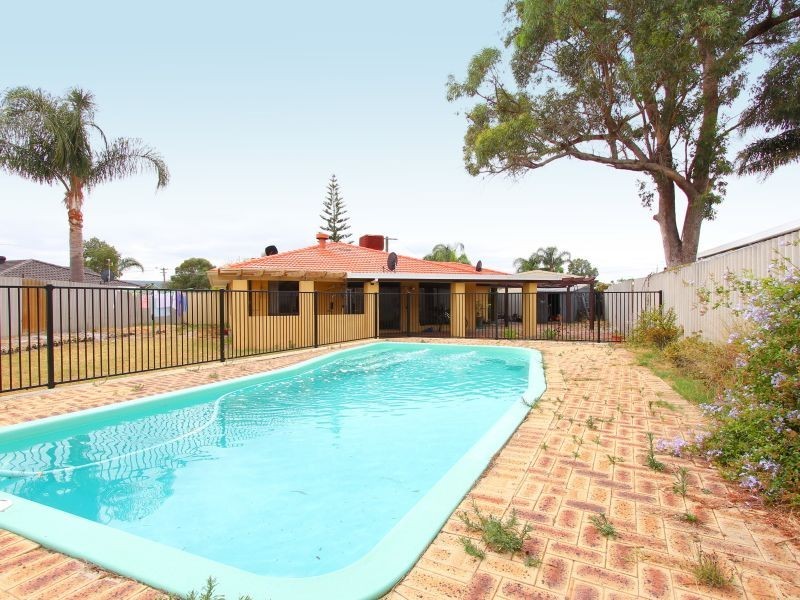 7 Greenhood Court, Gosnells WA 6110