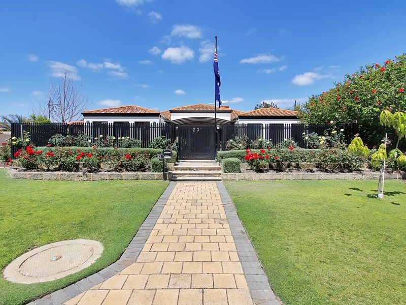 23 Burnside Terrace, Canning Vale WA 6155