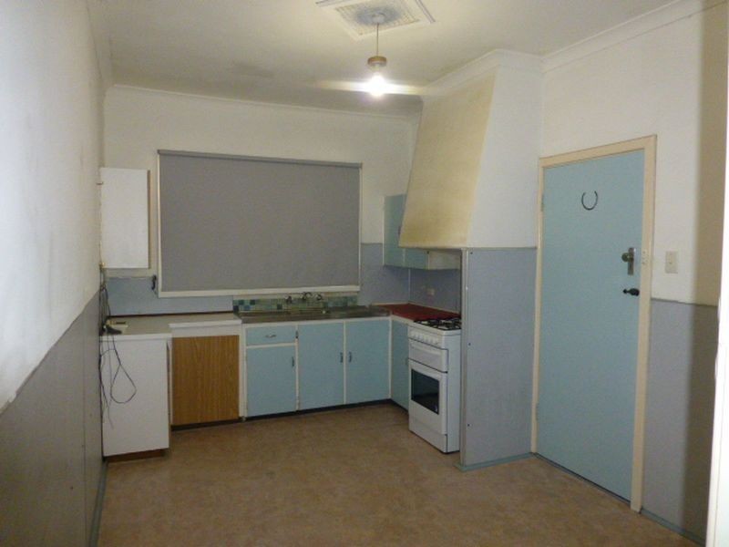 5 Graham Place, Redcliffe WA 6104