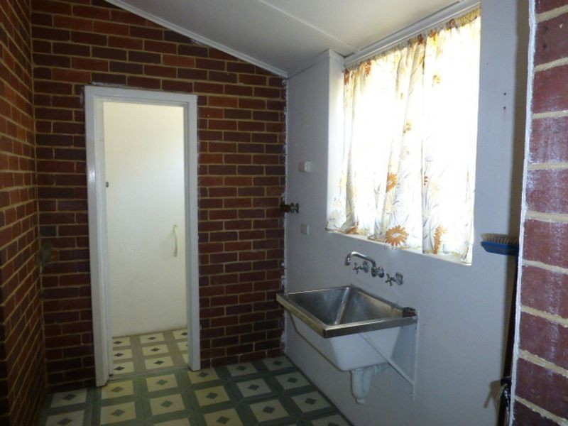 5 Graham Place, Redcliffe WA 6104