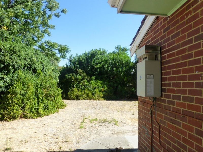 5 Graham Place, Redcliffe WA 6104