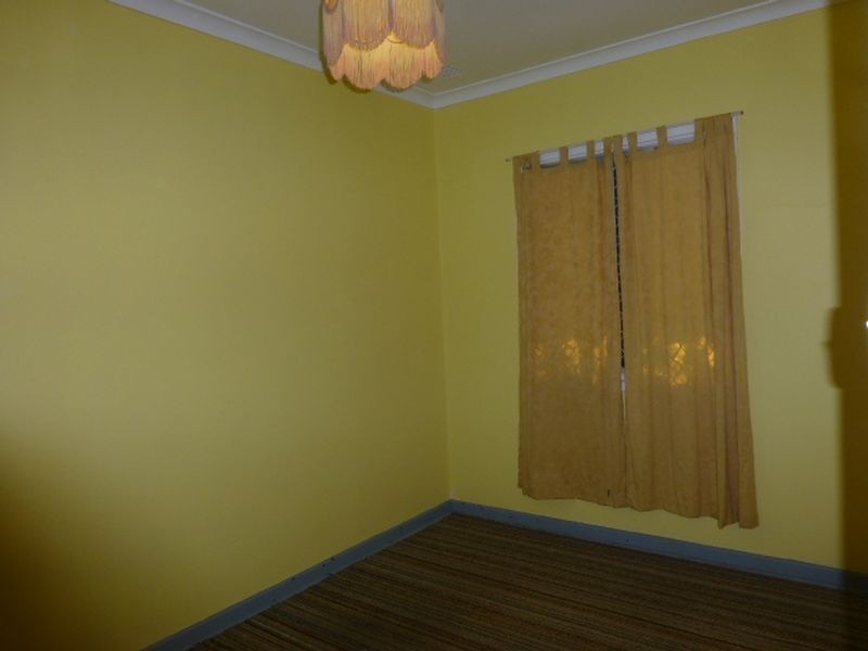 5 Graham Place, Redcliffe WA 6104