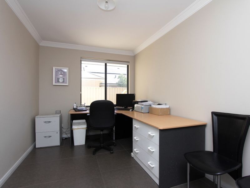 28 Crested Turn, Harrisdale WA 6112