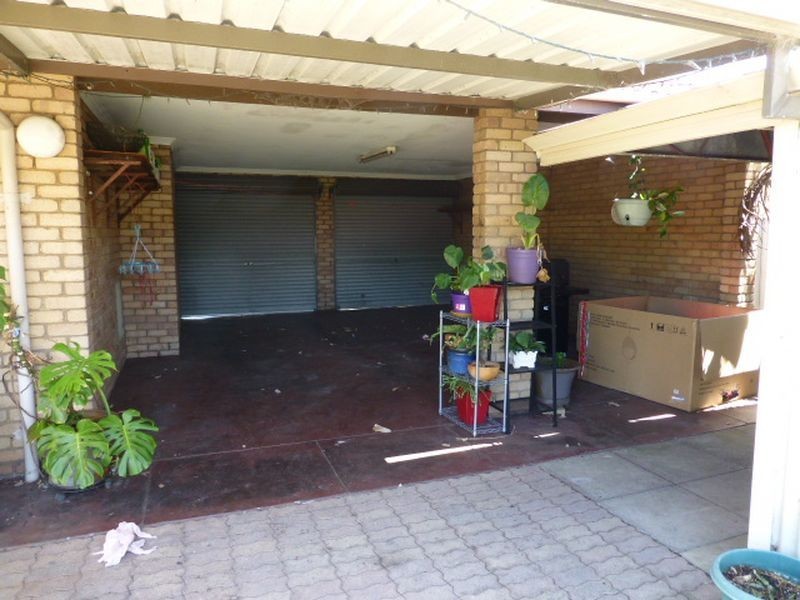 52 Warton Road, Huntingdale WA 6110