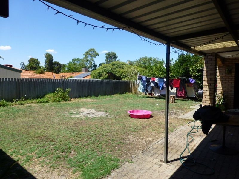 52 Warton Road, Huntingdale WA 6110