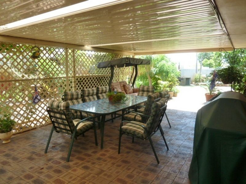 32 Chamberlain Street, Gosnells WA 6110