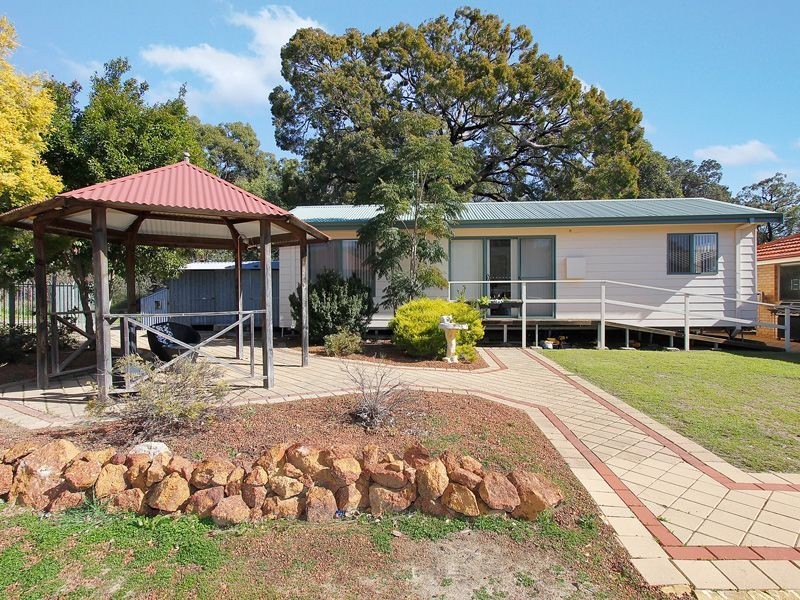 193 Grove Road, Lesmurdie WA 6076
