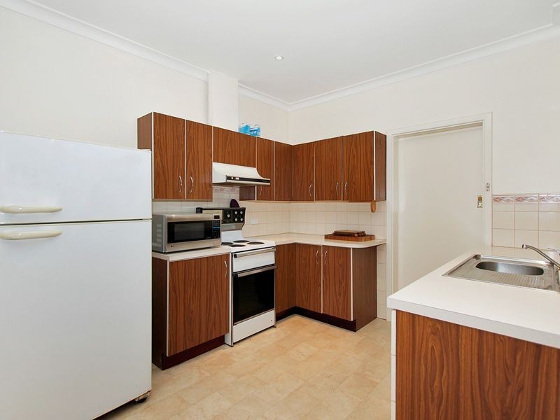 193 Grove Road, Lesmurdie WA 6076