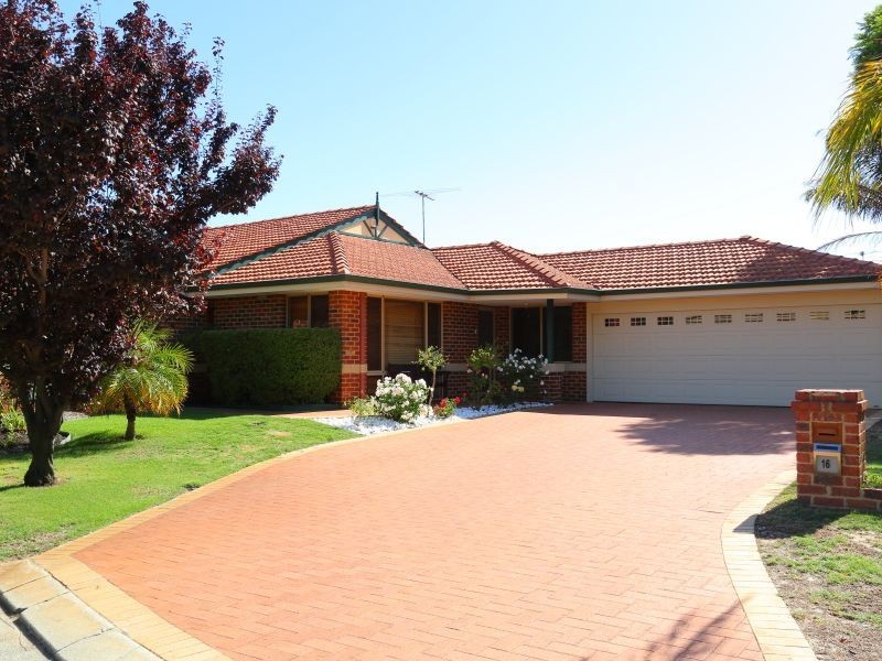 16 Tritonia Rise, Thornlie WA 6108