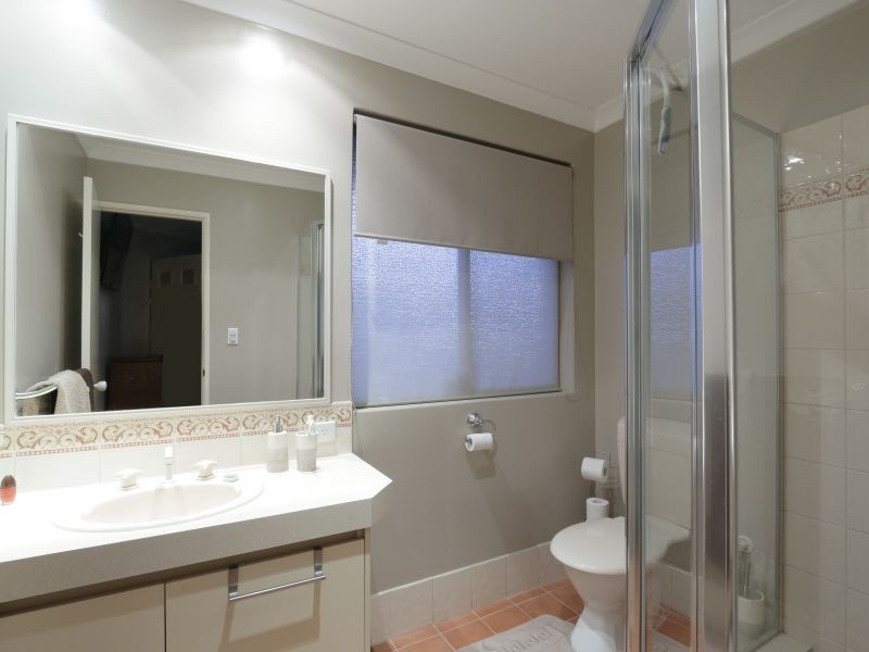 16 Tritonia Rise, Thornlie WA 6108