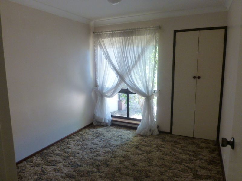 63 Calluna Way, Forrestfield WA 6058