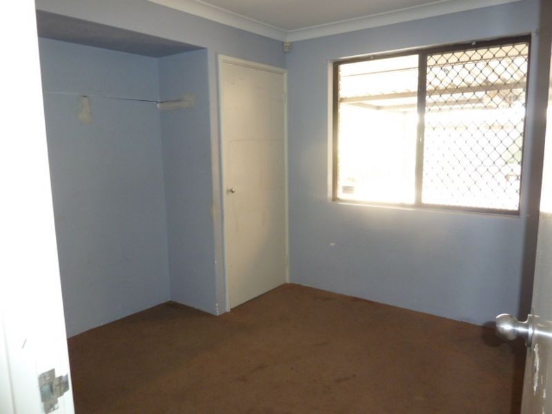 20 Mistletoe Drive, Huntingdale WA 6110