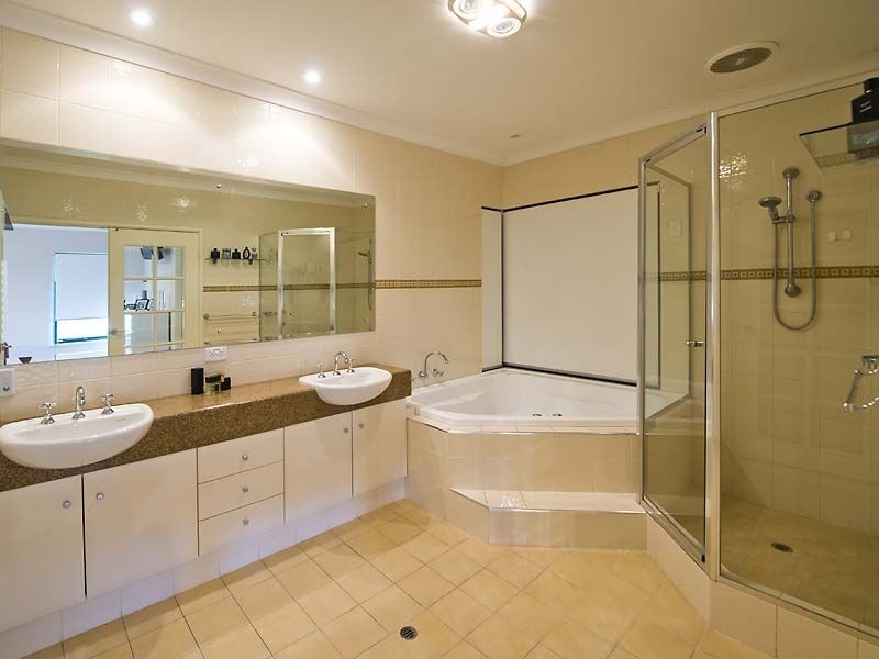 24 Rufford Lane, Canning Vale WA 6155