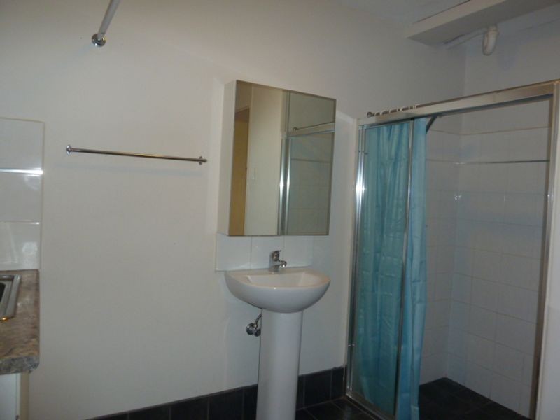 3/2 Minora Place, Rivervale WA 6103