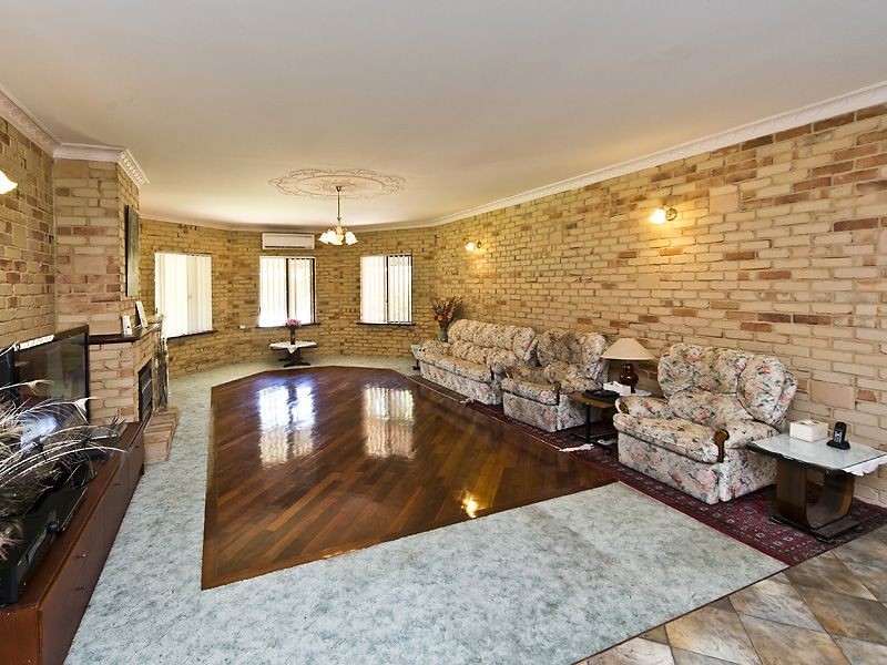 16 Newbold Road, Casuarina WA 6167