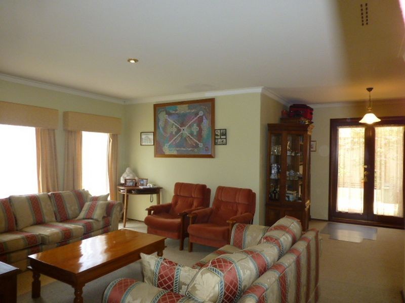 3 Symon Close, Bull Creek WA 6149