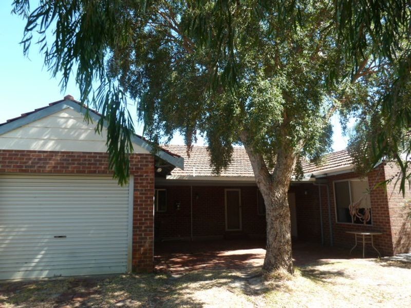 7 Constantine Court, Thornlie WA 6108
