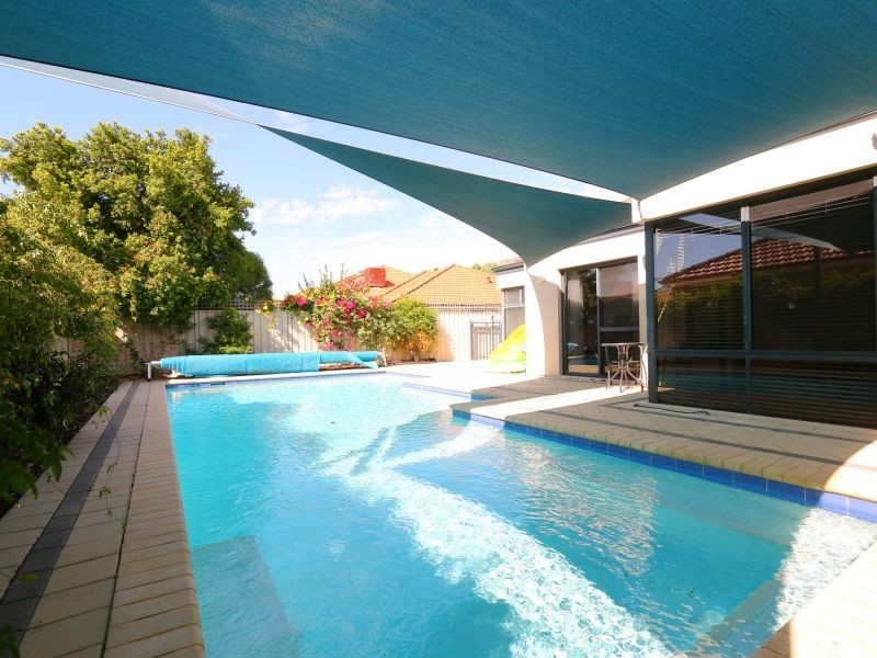 42 Ashridge Turn, Canning Vale WA 6155