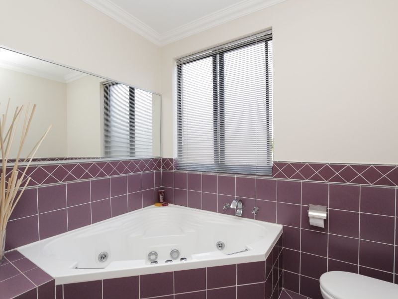 42 Ashridge Turn, Canning Vale WA 6155