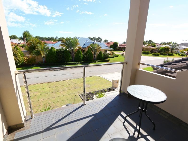 42 Ashridge Turn, Canning Vale WA 6155