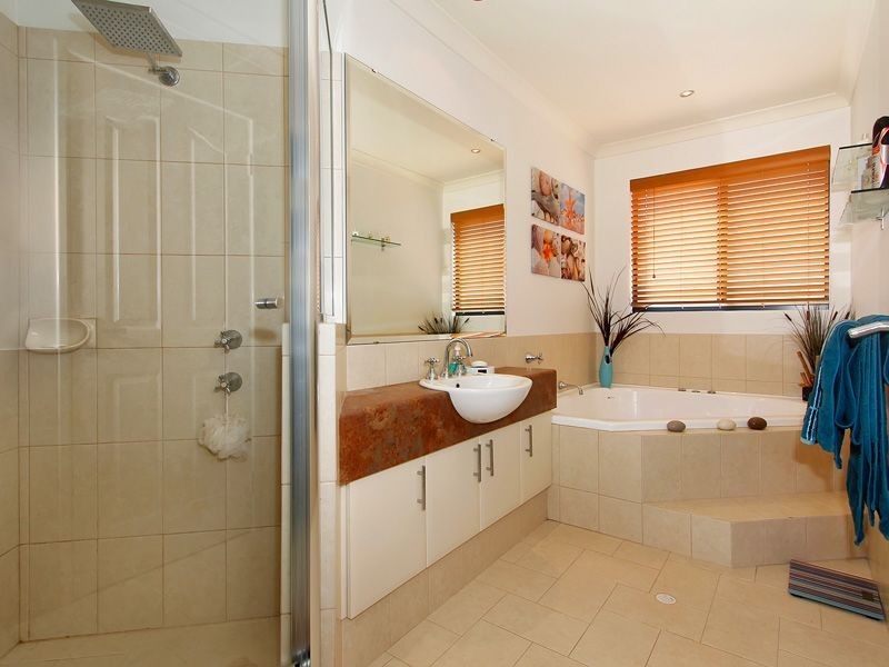 5 St Albans Promenade, Canning Vale WA 6155