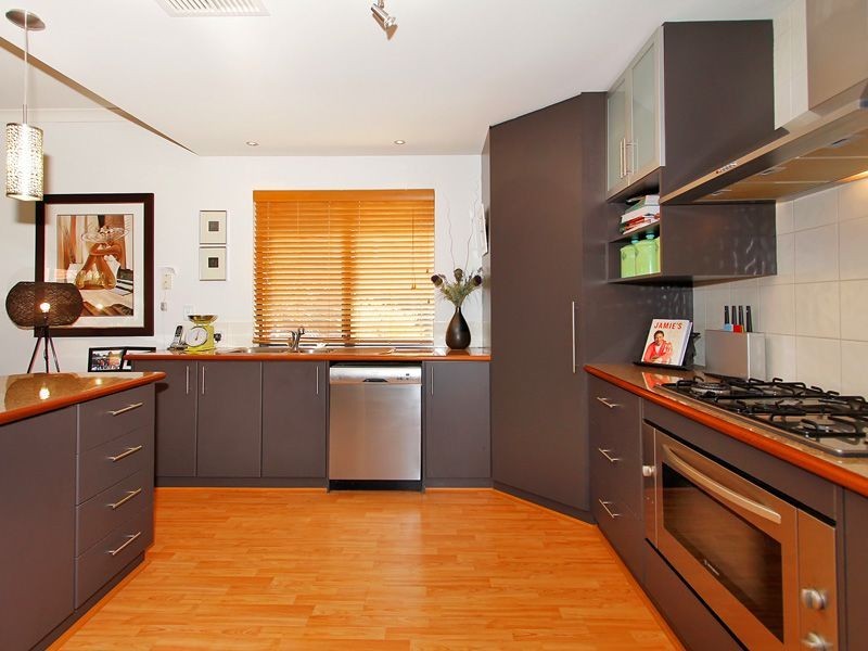 5 St Albans Promenade, Canning Vale WA 6155