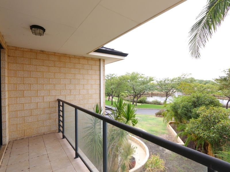 9 Baychester Circle, Canning Vale WA 6155