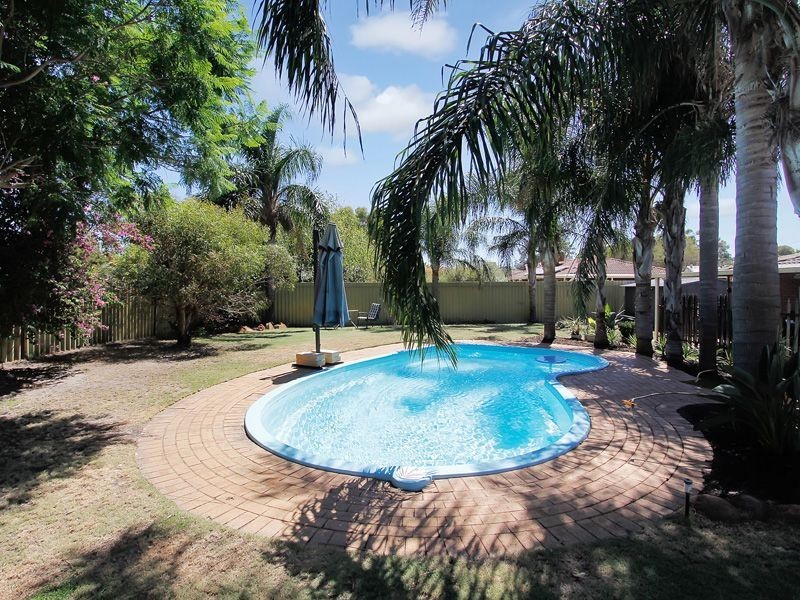 33 Kellerman Way, Gosnells WA 6110