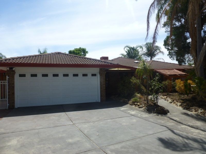 19 Pimelia Grove, Thornlie WA 6108