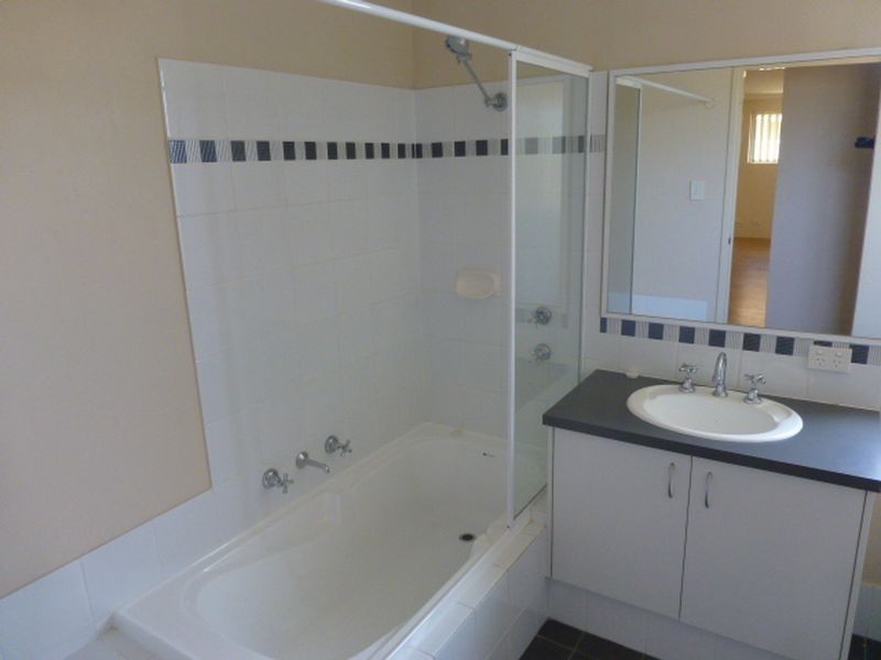 6/9 Muriel Street, Gosnells WA 6110