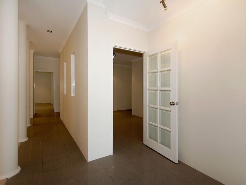 11 Millstream Drive, Southern River WA 6110