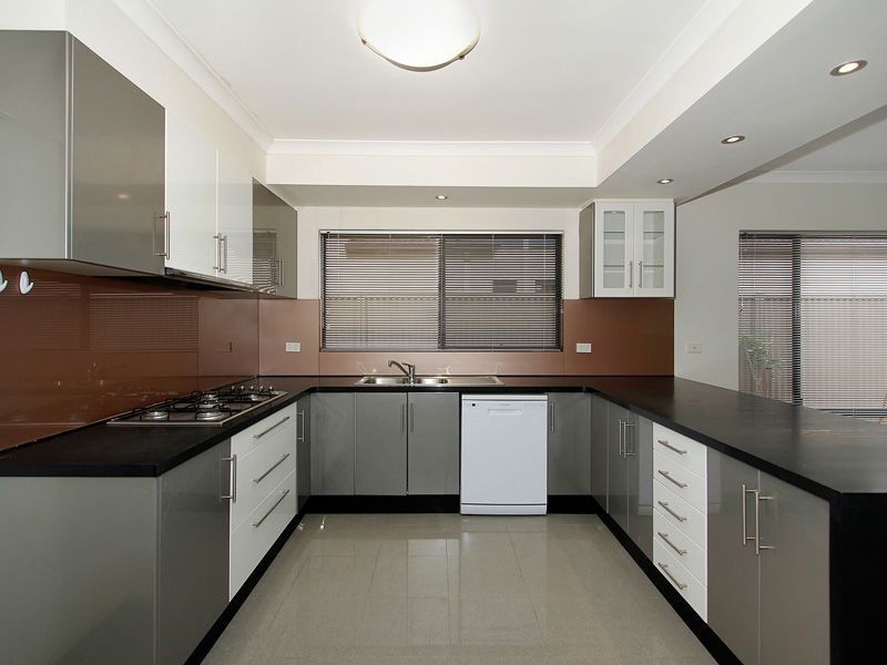 11 Millstream Drive, Southern River WA 6110