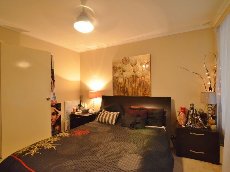 5 Dobell Street, Huntingdale WA 6110