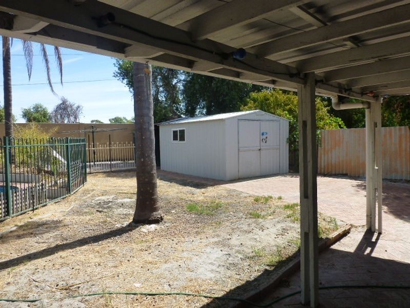 16 Wilfred Court, Thornlie WA 6108