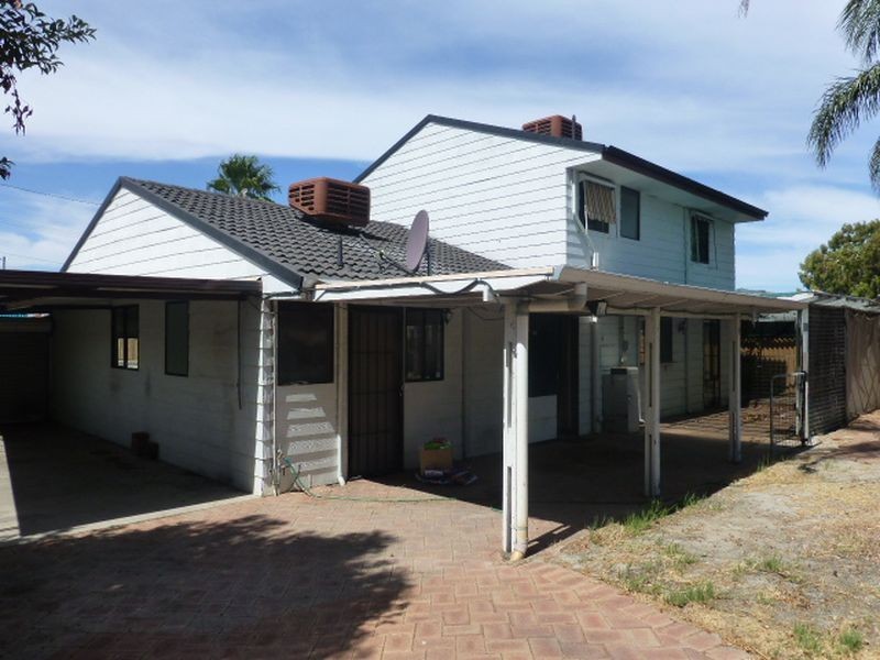 16 Wilfred Court, Thornlie WA 6108