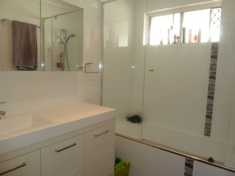 36 Hughenden Drive, Thornlie WA 6108