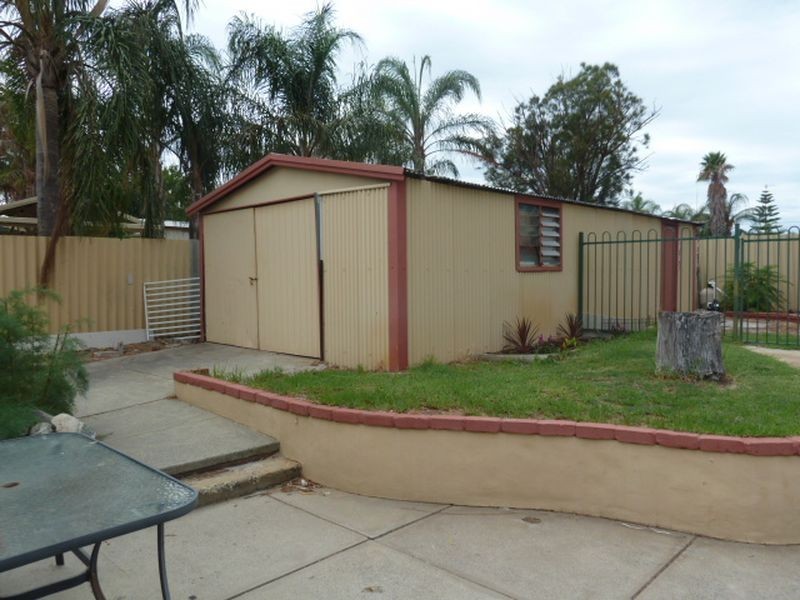 82 Partridge Way, Thornlie WA 6108